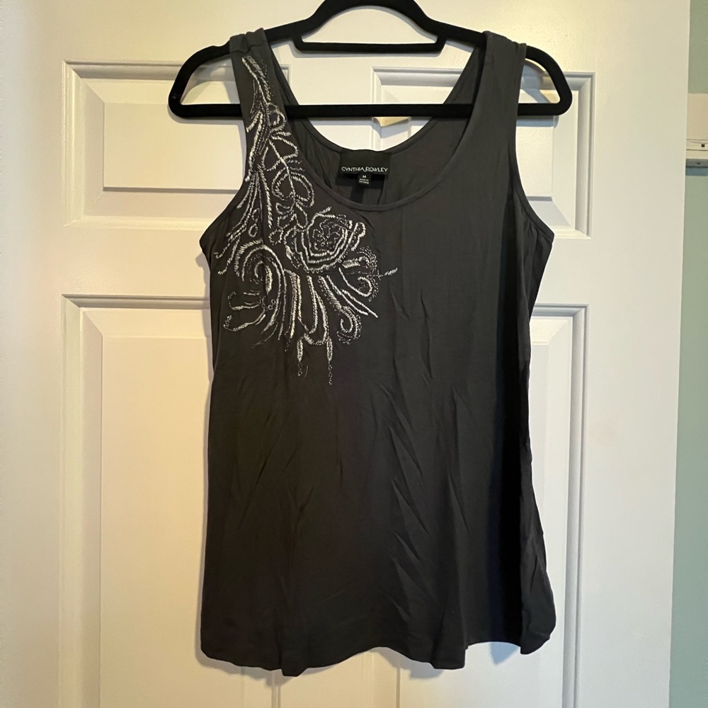Cynthia Rowley tank top at embroidered detail. Size M. charcoal grey color.